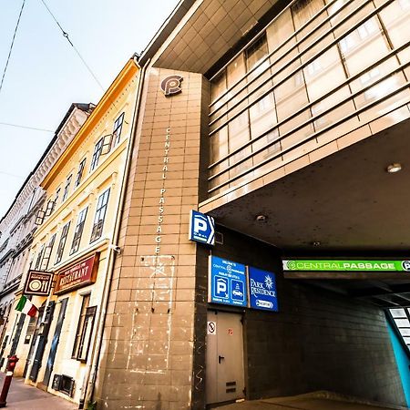 Bpr Emerald City Apartment Budapest Exterior foto